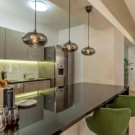 Luxury Stone Castle Brac With Private Pool On Brac Island Βίλα