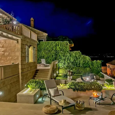 Βίλα Luxury Stone Castle Brac With Private Pool On Brac Island