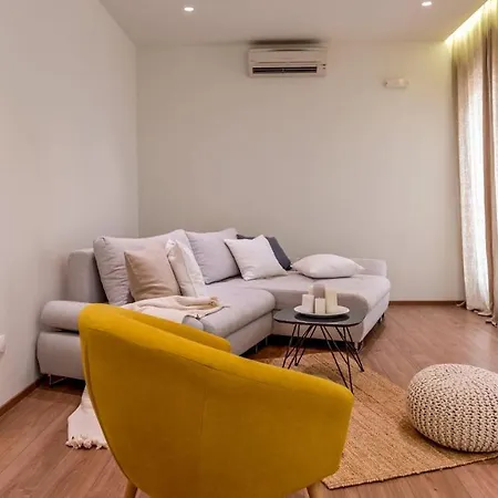 Βίλα Luxury Stone Castle Brac With Private Pool On Brac Island Selca (Brac)