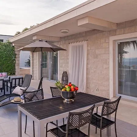 Villa Luxury Stone Castle Brac With Private Pool On Brac Island *