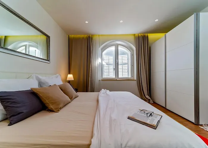 Villa Luxury Stone Castle Brac With Private Pool On Brac Island Selca (Brac)