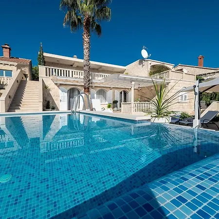 Luxury Stone Castle Brac With Private Pool On Brac Island Vila Selca (Brac)